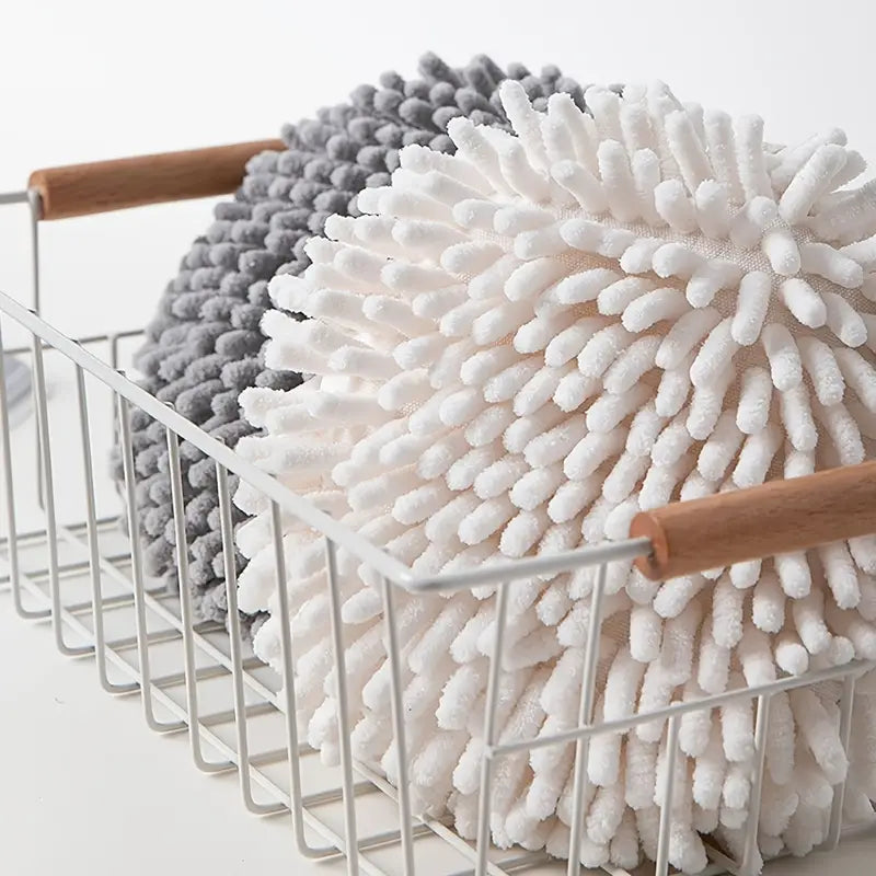1pc White and Gray Absorbent Hanging Bathroom Towel